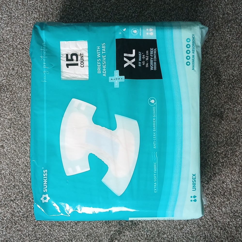 SUNKISS TrustPlus Disposable Adult Diapers Unisex XL Overnight Protection 15 Pcs